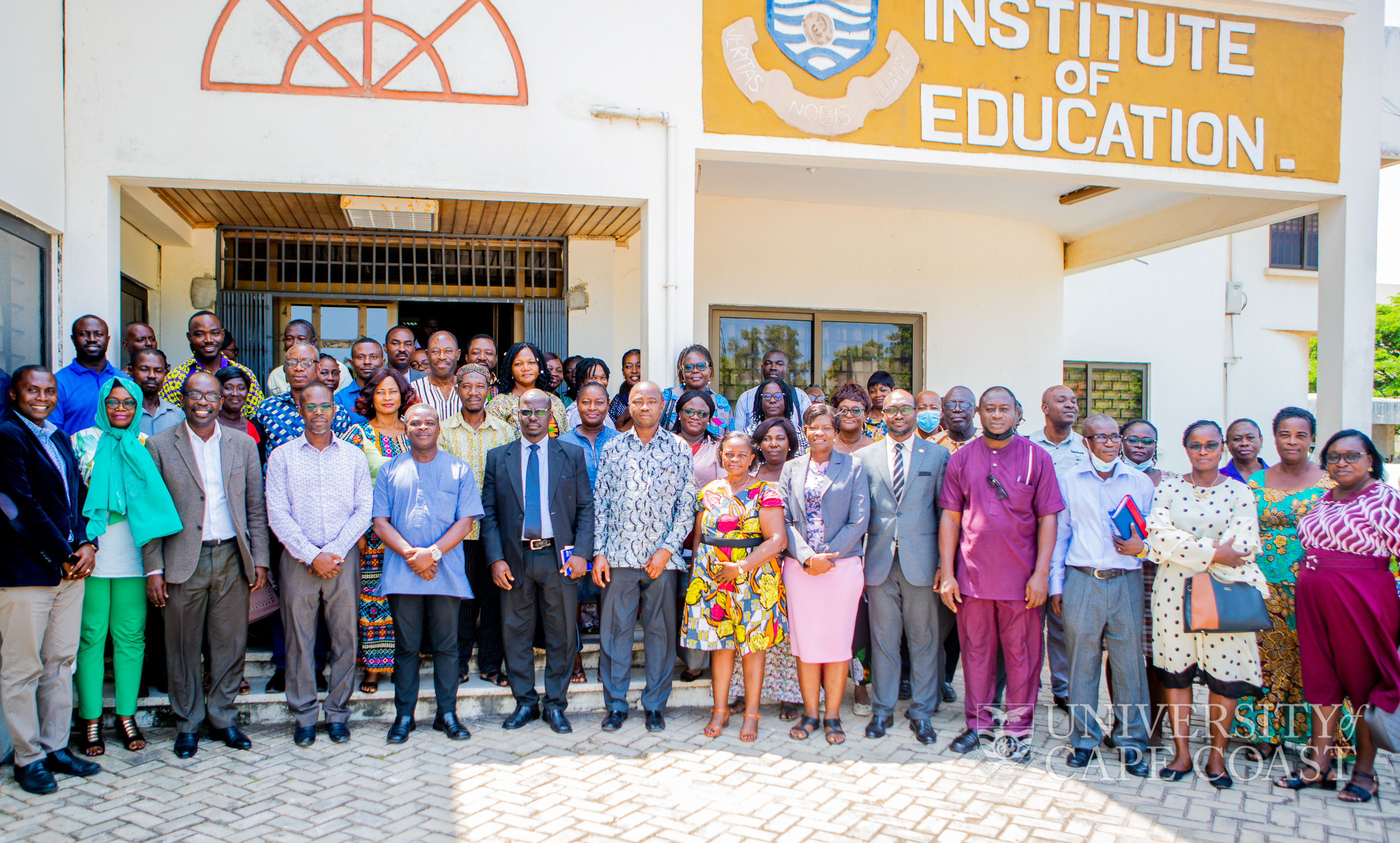 A group photo of the Research Team and Participants in the forum