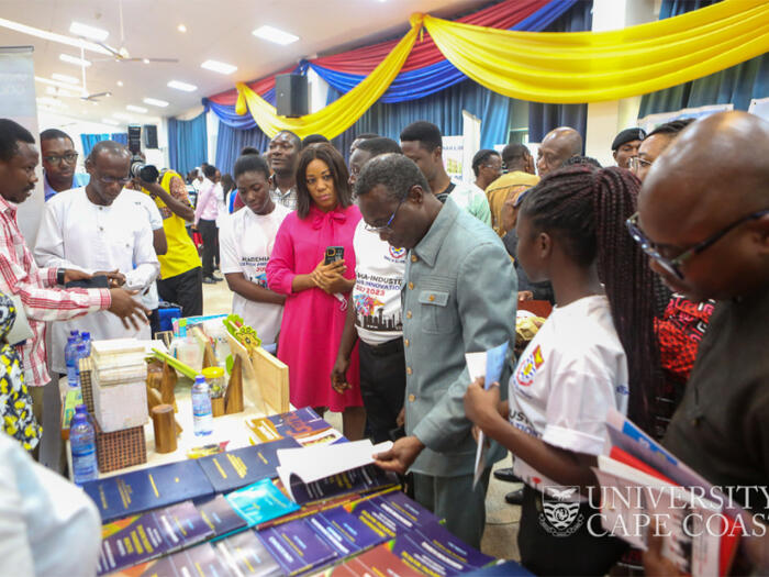 Vice-Chancellor at the fair