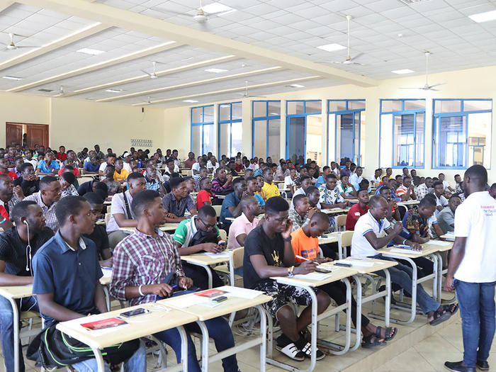 Fresh students listening to presentations at the CEGRAD 2nd Camplife Tidbit Workshop 