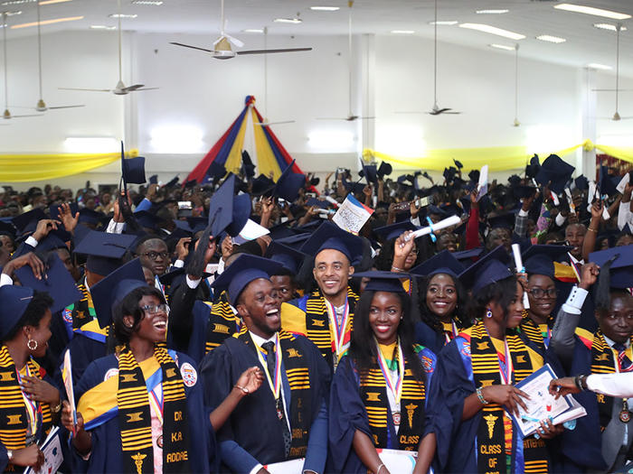 Graduates jubilating at the Congregation