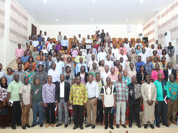 Participants with the Speakers at the workshop