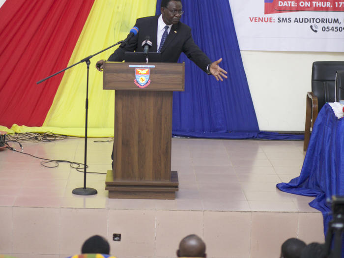 Image of Prof. Omowumi speaking at a podium
