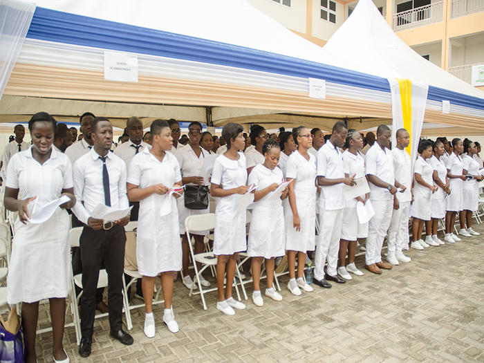 Students swearing the Matriculation Oath