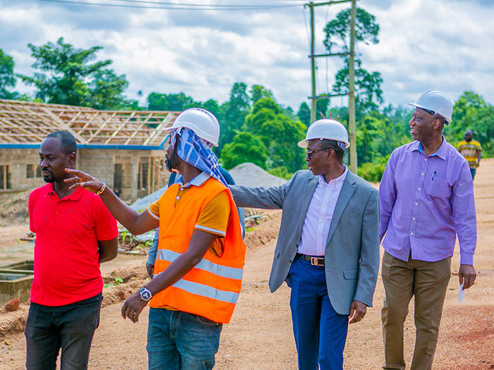 Vice-Chancellor inspects progress of CoDE project at Agona Nyakrom